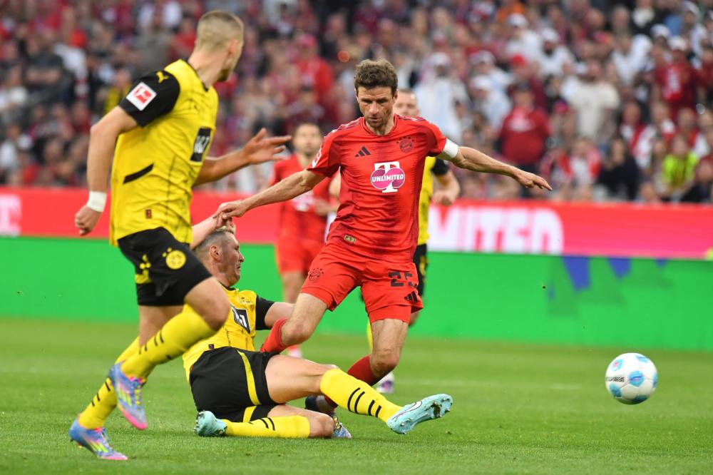 伊力特在 伊力特在